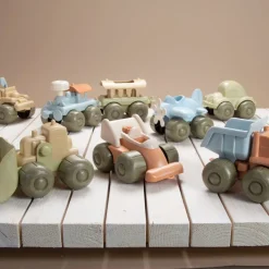 Hot Bio Plastic Small World Vehicles 8pk Outdoor Sand & Water|Animals