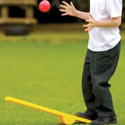 Hot Foot Flip Ball Launcher Target & Games|Badminton