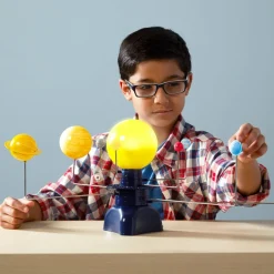 Best GeoSafari Motorised Solar System Science Essentials|Earth, Space & Weather