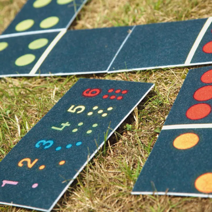 Best Giant Outdoor 1-6 Spot Dominoes Maths, Literacy & Communication|Games