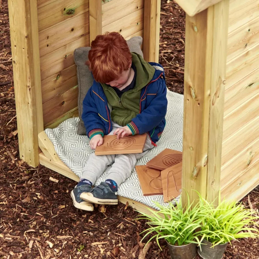 Best Mini Outdoor Wooden Hut Role Play Furniture & Accessories|Dens & Play Equipment