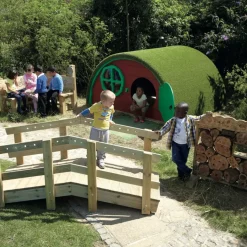 New Outdoor Explorer's Play House L2 x W2.4 x H1.3m Dens & Play Equipment|Dens & Playhouses