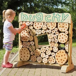 Outlet Outdoor Water Wall with Den and Bench Offer Role Play Furniture & Accessories|Dens & Play Equipment