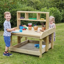 Outdoor Wooden Work Bench and Storage Unit Builders Role Play|Loose Parts