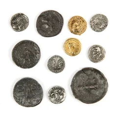 Online Roman Archaeo-Box Artefact Collection KS2 Historical Artefacts|Romans