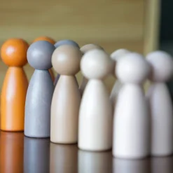 New Wooden Multicultural Peg People 10pk People & Communities|Figures